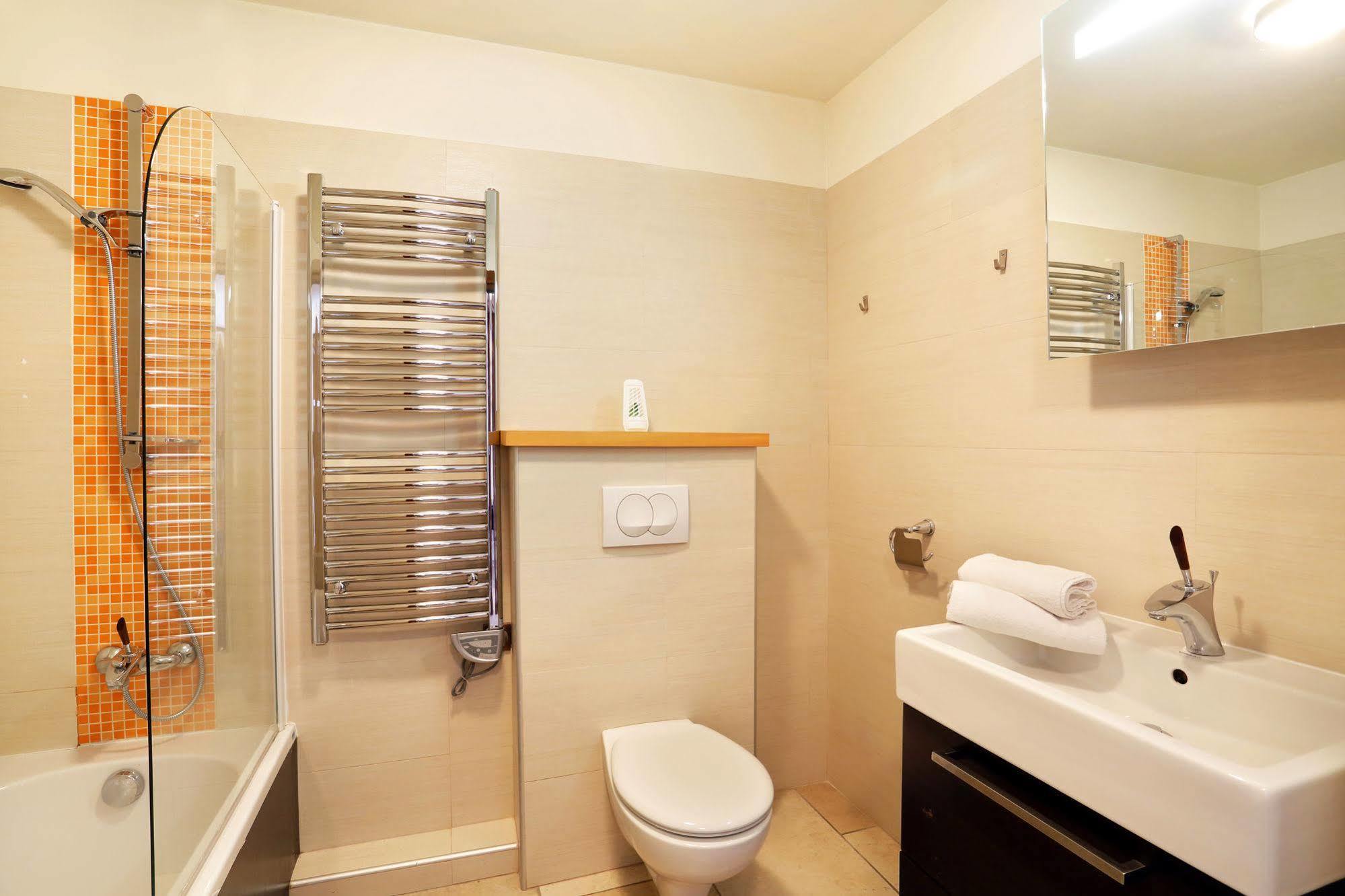 Residence Nemea L'Adret Saint-Chaffrey Ngoại thất bức ảnh