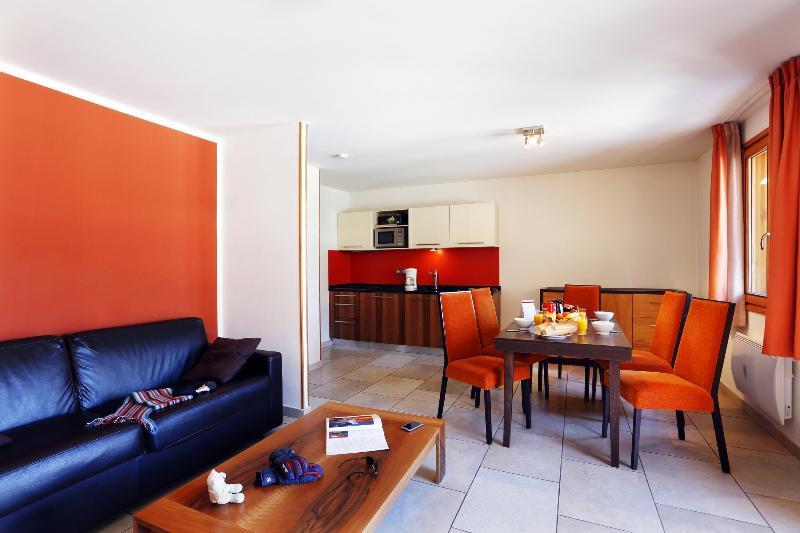 Residence Nemea L'Adret Saint-Chaffrey Ngoại thất bức ảnh